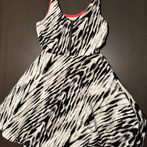 Express Zebra Print Cotton Tank Dress in size XS (Like New!) - Picture 5 of 9